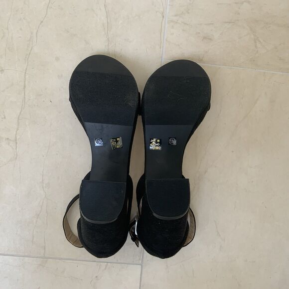 Chinese Laundry Sz US 10 Sandals Heels Shoes Black Suede Ankle Strap NWOB - Picture 11 of 12